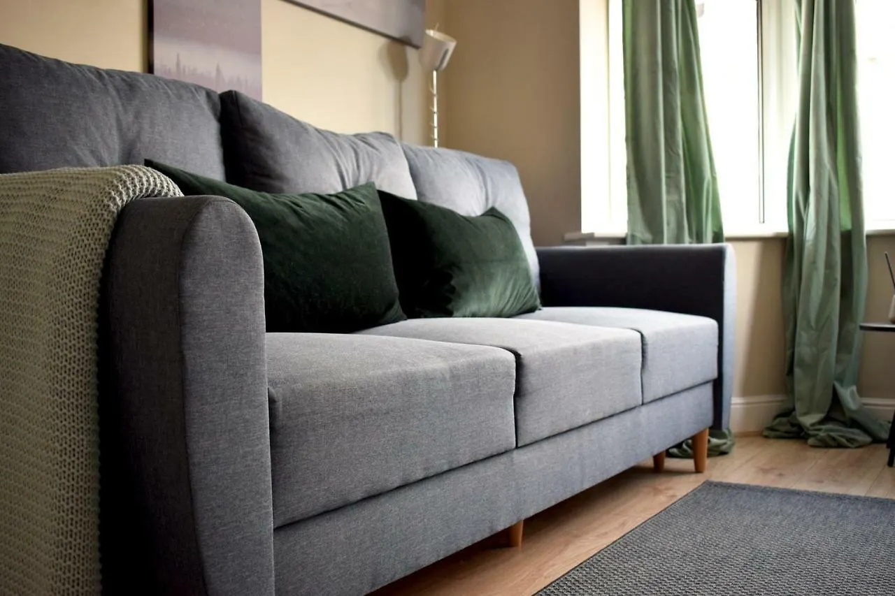 Holiday home Charming Three Bed Home Near City Centre And Hospital Southampton