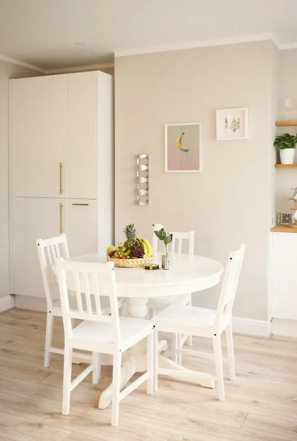 Holiday home Charming Three Bed Home Near City Centre And Hospital Southampton